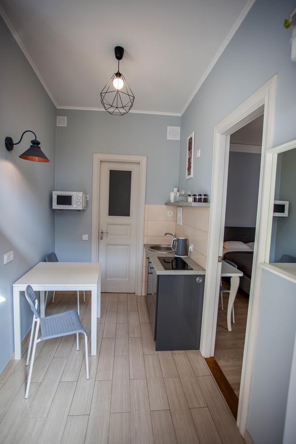 Appartement Snizhna 4 à Lviv Extérieur photo