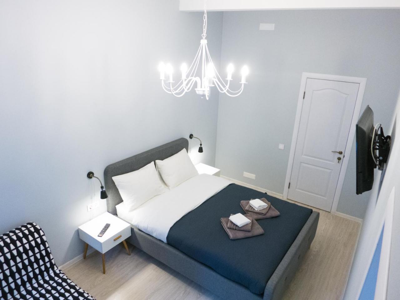 Appartement Snizhna 4 à Lviv Extérieur photo