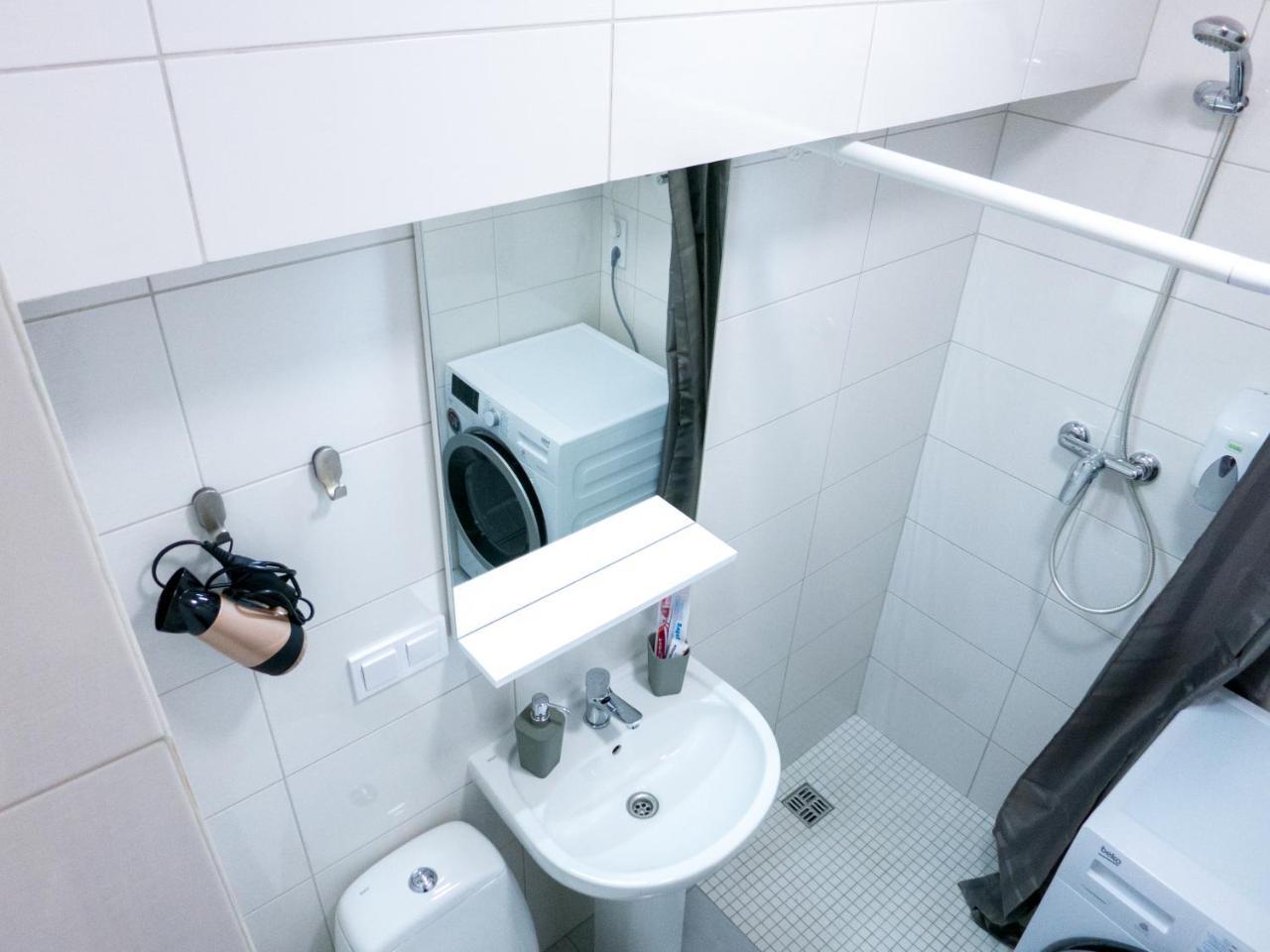 Appartement Snizhna 4 à Lviv Extérieur photo